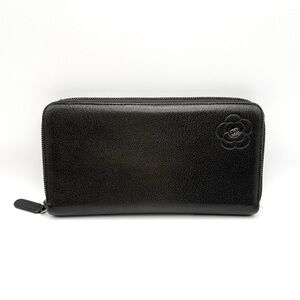 CHANEL Camellia Round Zipper Long Wallet Coco mark